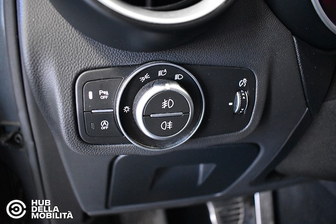 ALFA ROMEO Stelvio 2.2 Turbodiesel 190 CV AT8 Q4 Super Business